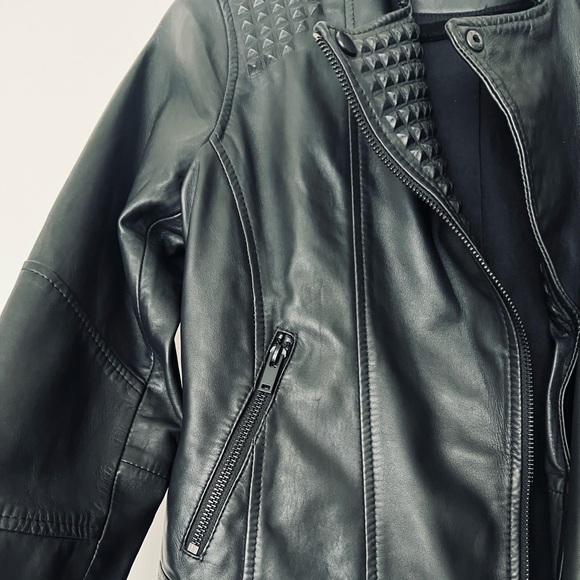 Slate & Willow Embossed Studs Moto Black 100% Leather Jacket Zipper Pockets XS/S - Picture 15 of 16